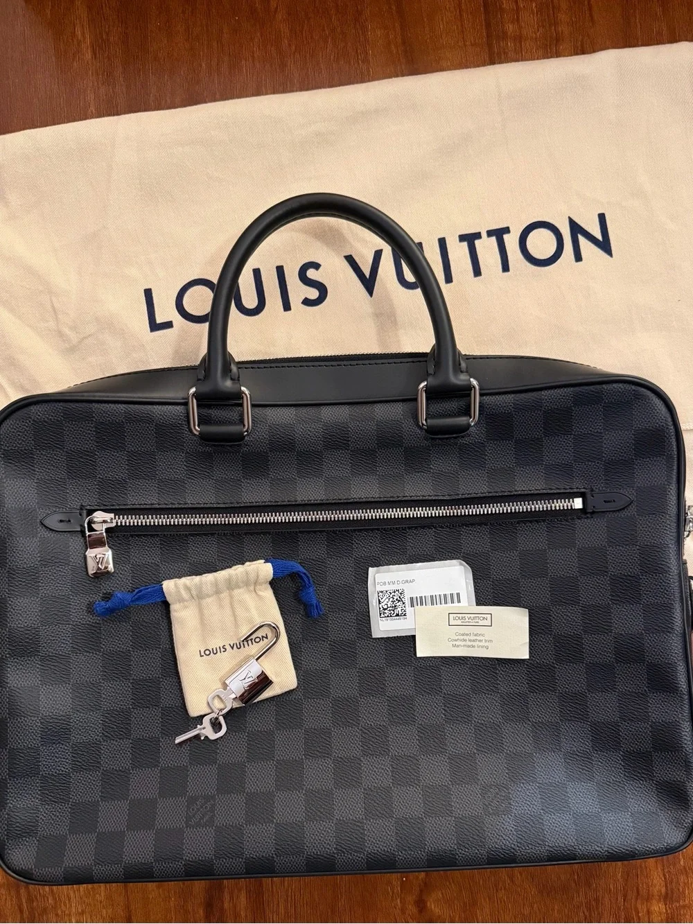 New and Authentic Louis Vuitton Business Bag